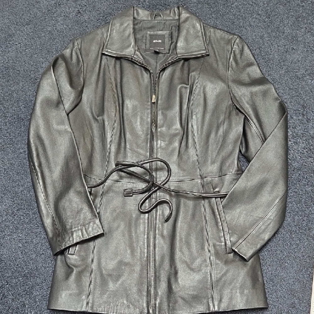 Sleek Black Leather Jacket with Belted Waist and Classic Design